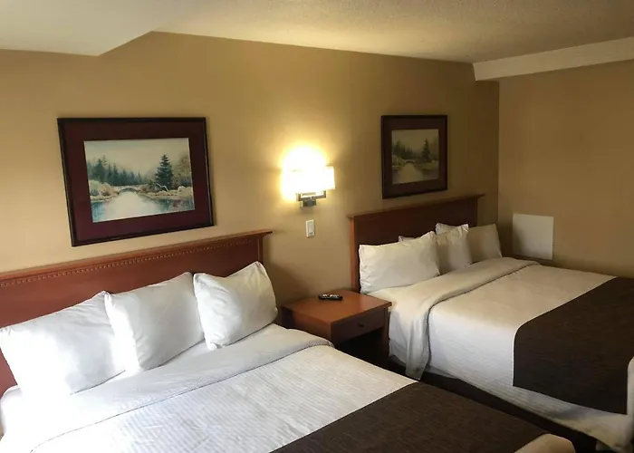 Selkirk Inn