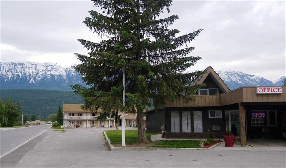 Motel Selkirk 2*